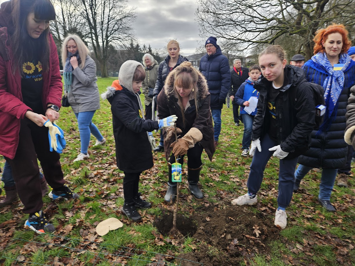 Tree planting ceremony in Morgan Jones Park, 27 January 2024
