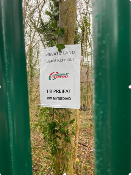 Private land keep out site at Panyffynon woodland