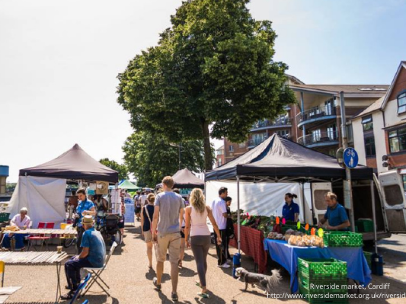 Farmers' market