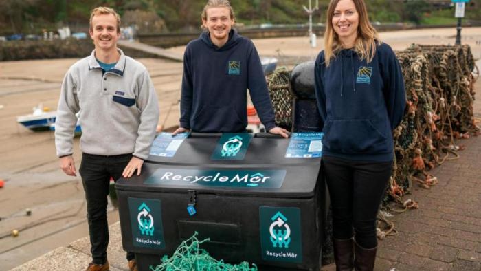Recycle mor recycling bin
